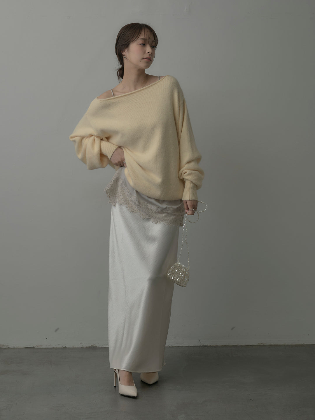 【SET】【premium touch】2wayショルダーニットプルオーバー+レースサテンキャミソール+ナローAラインサテンスカート(3set)