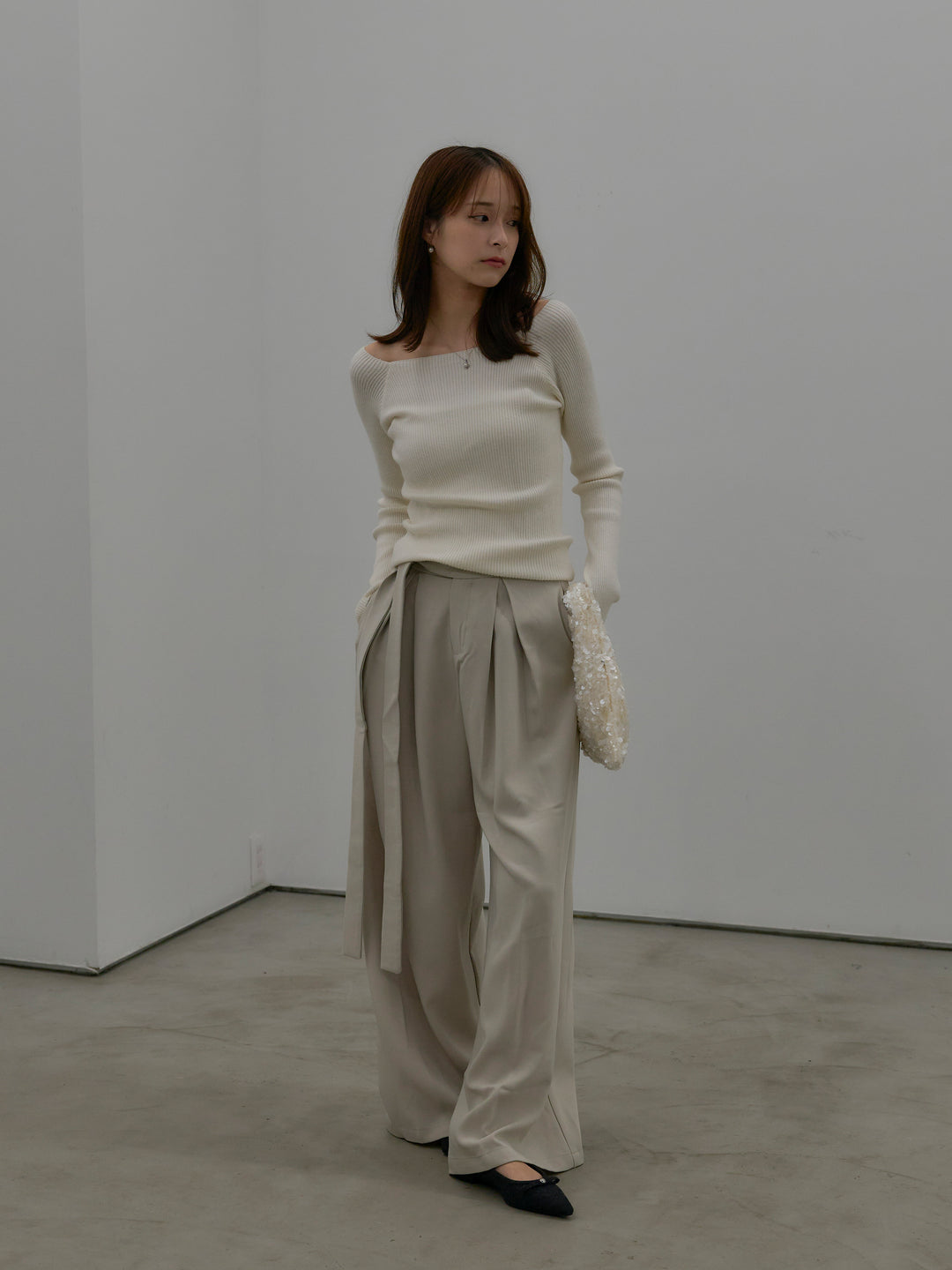 スクエアネックリブニット