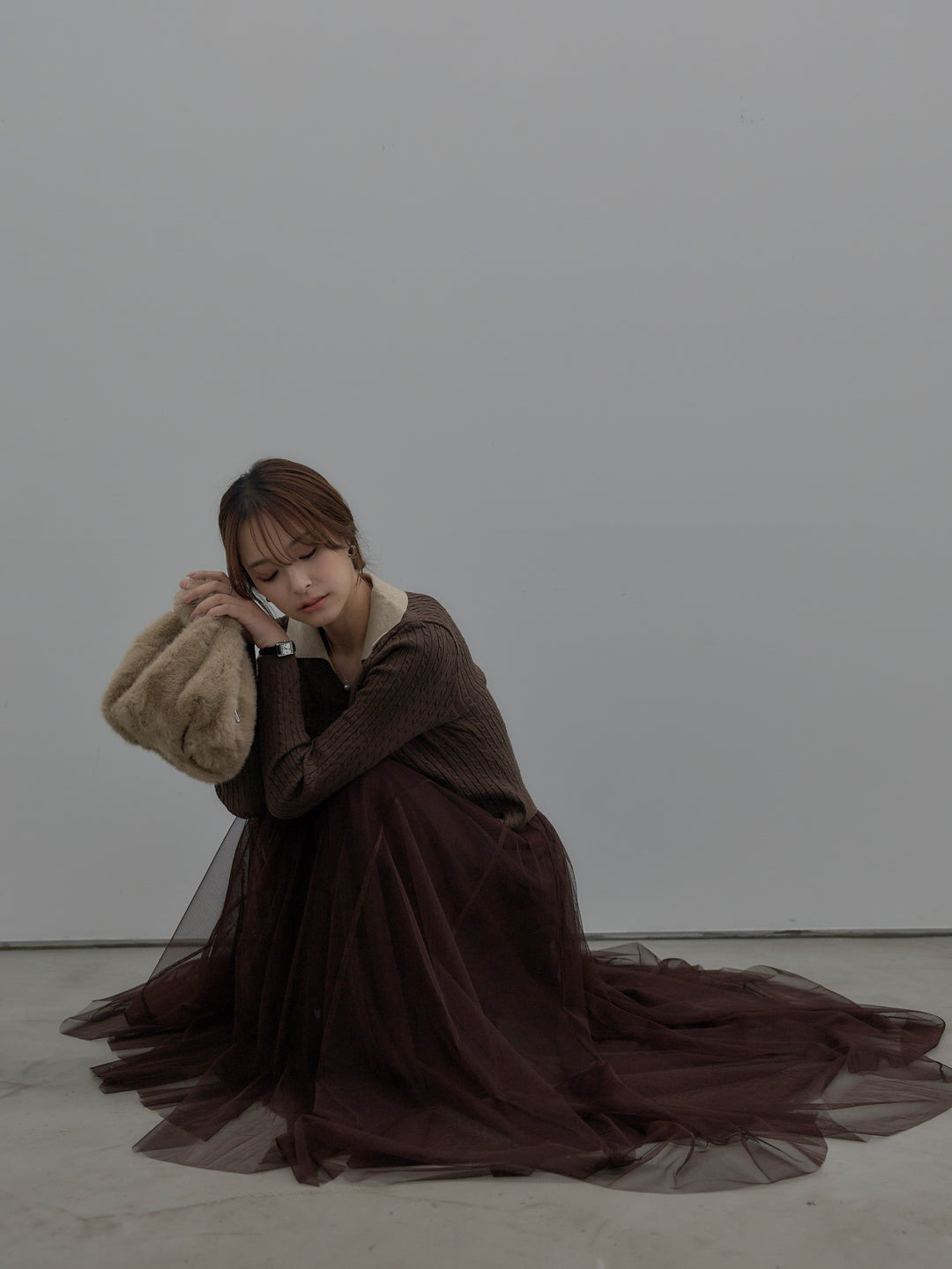 配色Vネックケーブルニットトップス