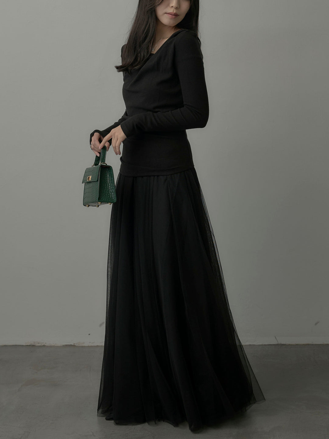 【SET】ドレープデザイントップス+ボリュームチュールスカート(2set)