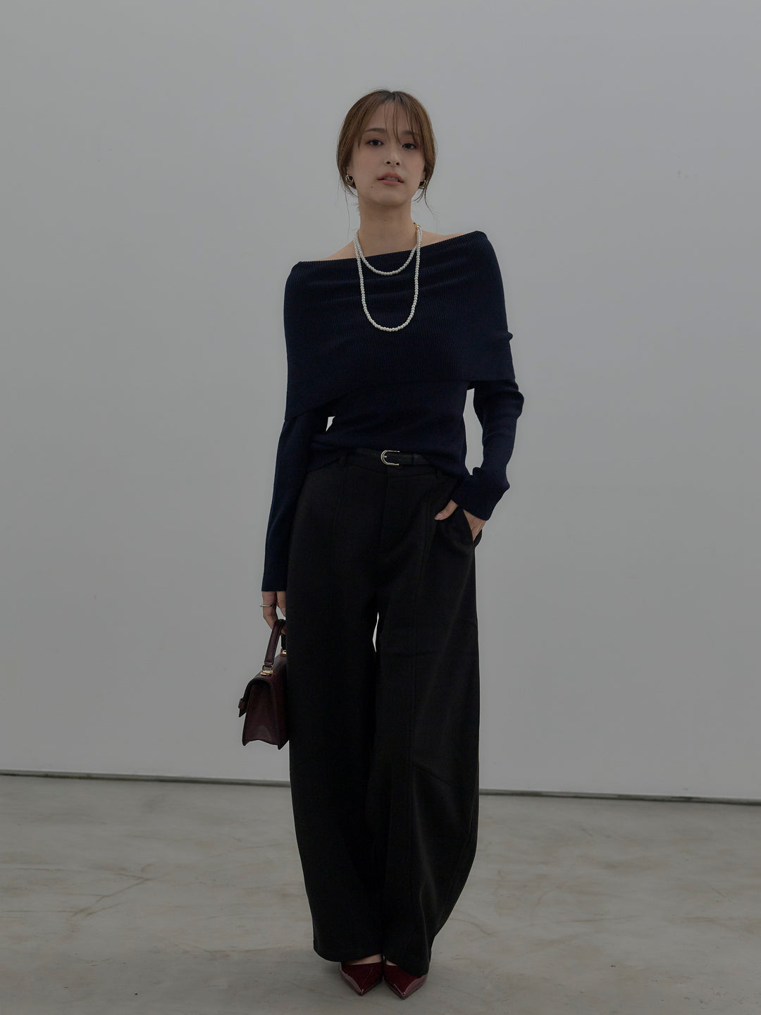 【SET】【premium touch】ソフトリブオフショルニットトップス+カーブデザインスウェットライクパンツ(2set)