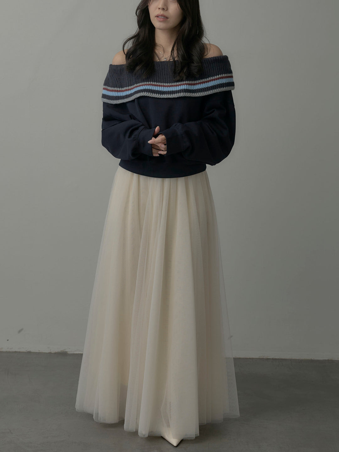 【SET】配色ボーダースウェットオフショルトップス+ボリュームチュールスカート(2set)