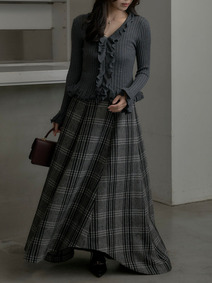 【SET】Vネックフリルデザインニットトップス+【Essential】クラシカルチェックウールタッチスカート(2set)