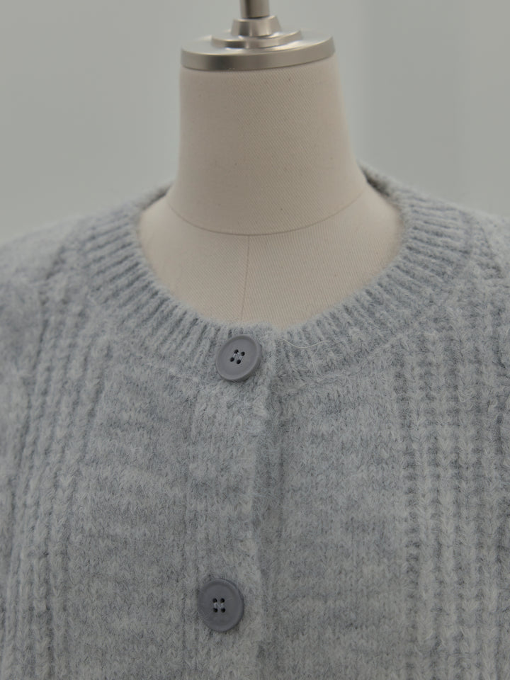 肉厚ケーブル編みニットカーディガン