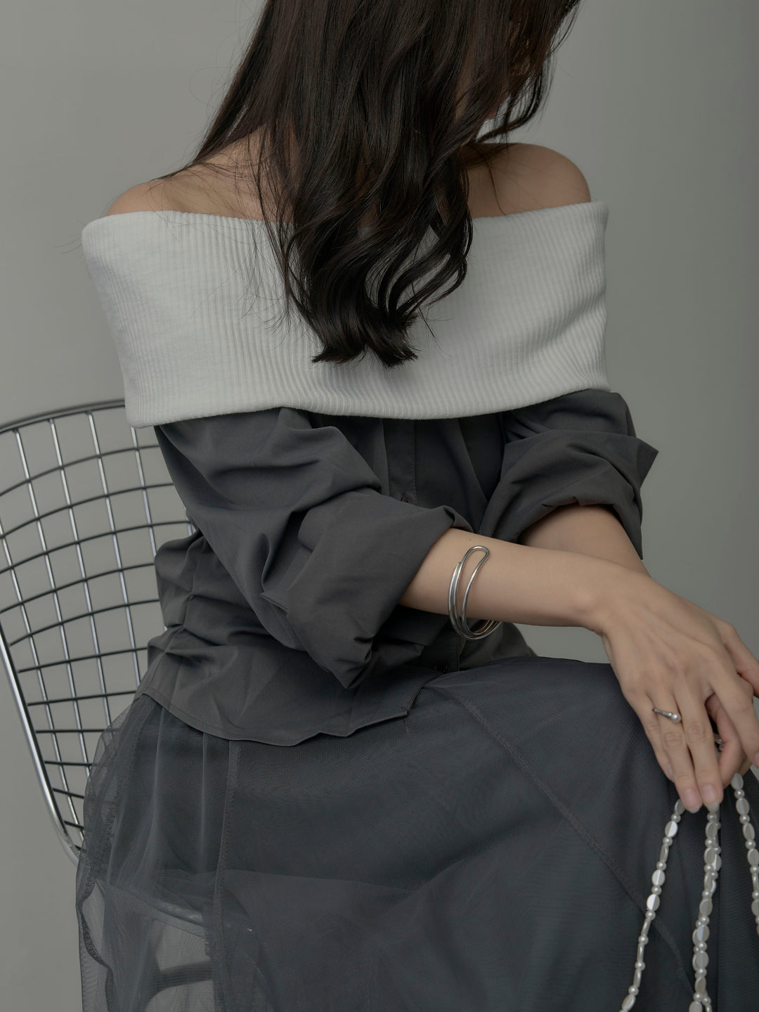 【SET】ニットシャツドッキングオフショルトップス+ボリュームチュールスカート(2set)