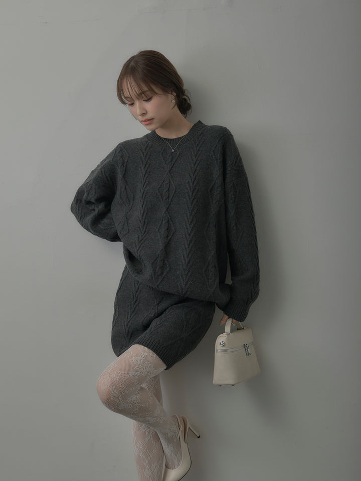 デザイン編みニットトップス&ミニスカート SET UP