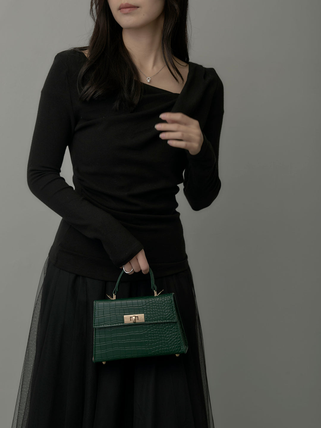 【SET】ドレープデザイントップス+ボリュームチュールスカート(2set)