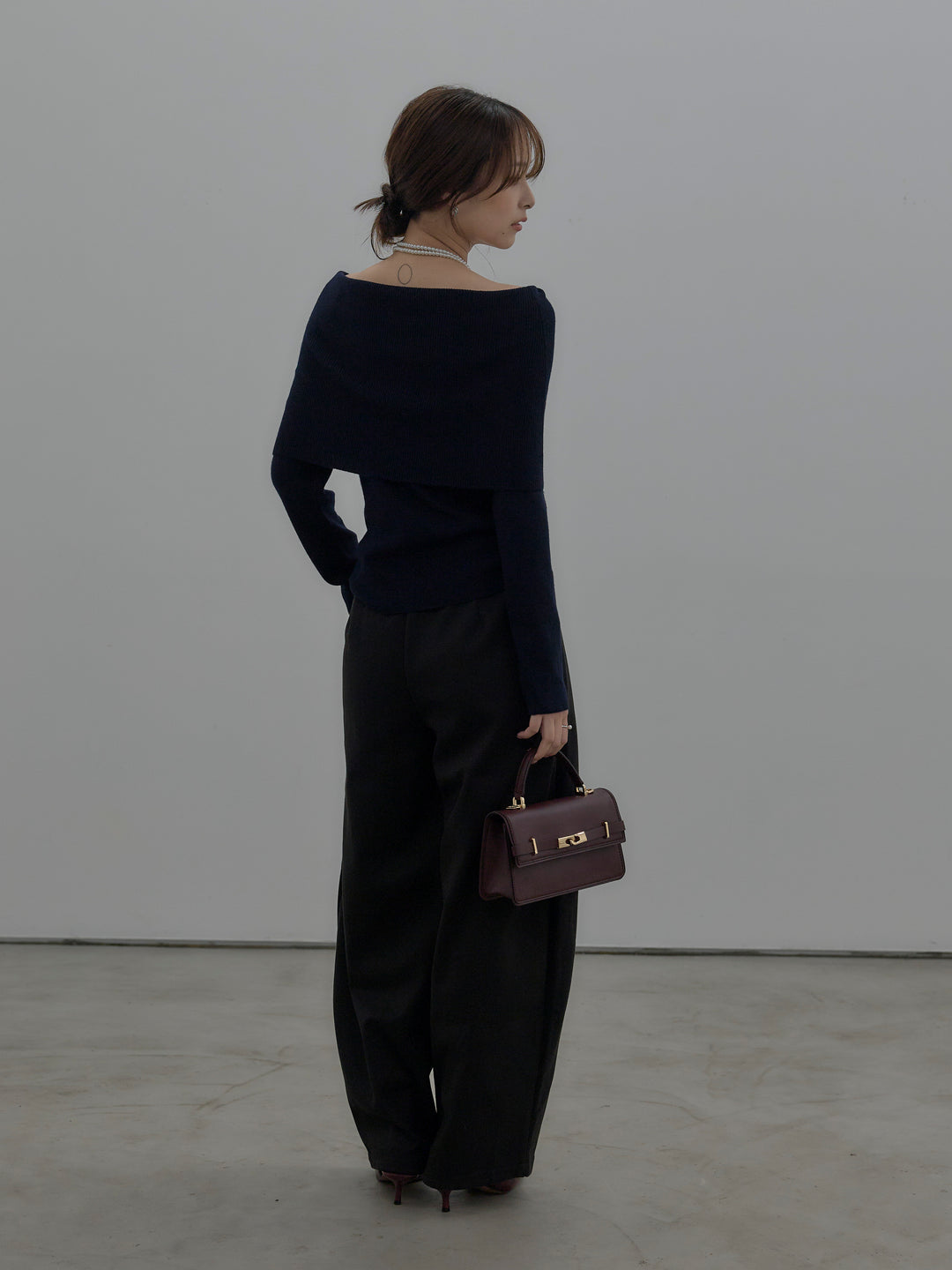 【SET】【premium touch】ソフトリブオフショルニットトップス+カーブデザインスウェットライクパンツ(2set)