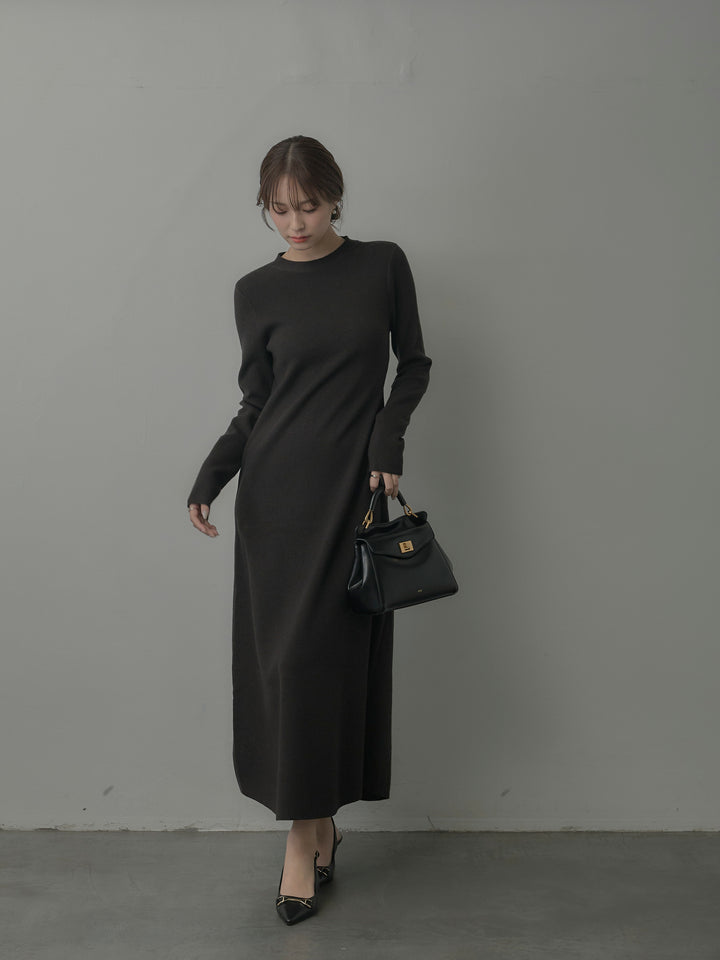 バックリボンニットロングワンピース