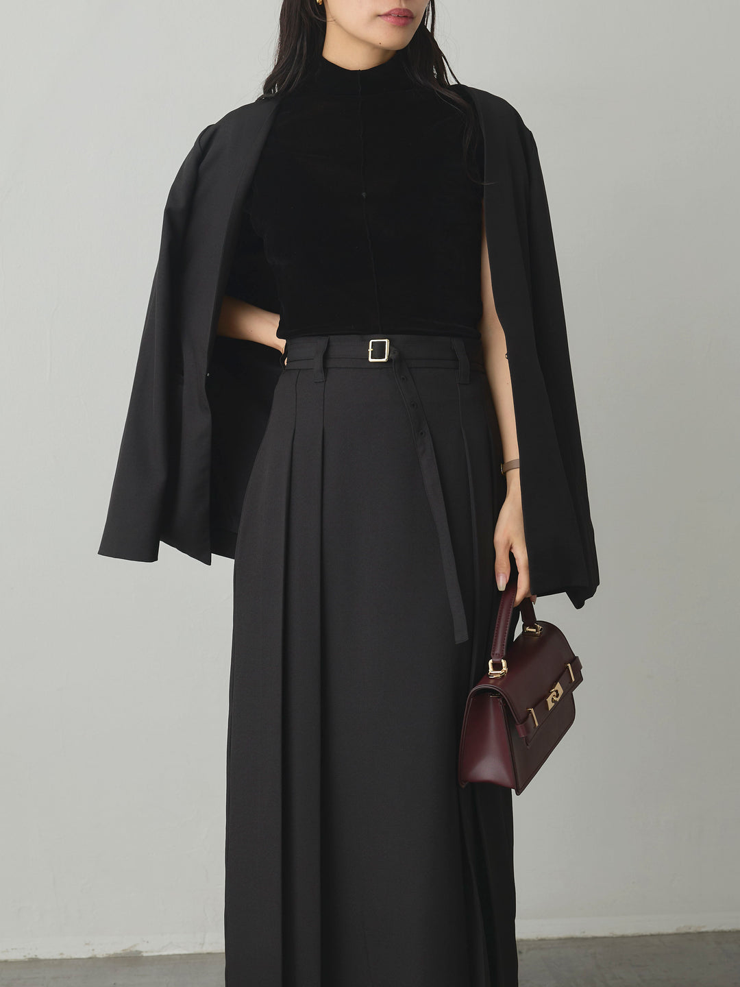 【SET】【Essential】フロントホックノーカラージャケット+【Essential】ベルト付きサイドタックスカート(2set)