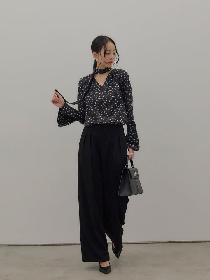 【SET】【Essential】2wayタイ付きベルスリーブサテンブラウス+ハイウエストセンタープレスワイドパンツ(2set)