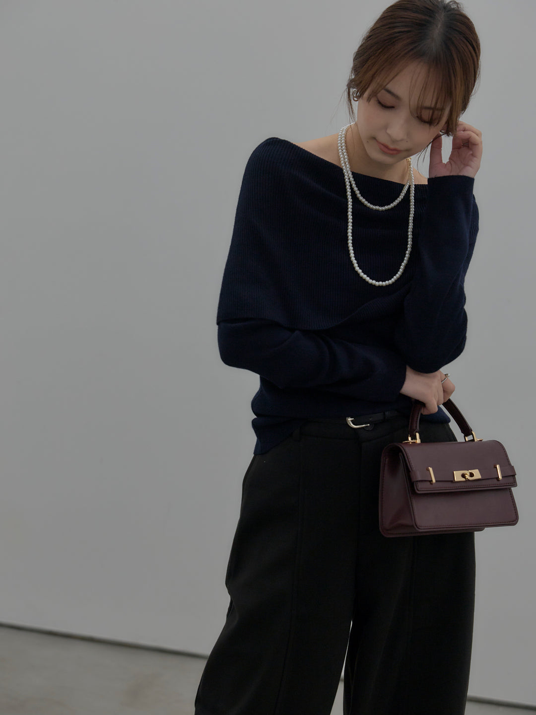 【SET】【premium touch】ソフトリブオフショルニットトップス+カーブデザインスウェットライクパンツ(2set)