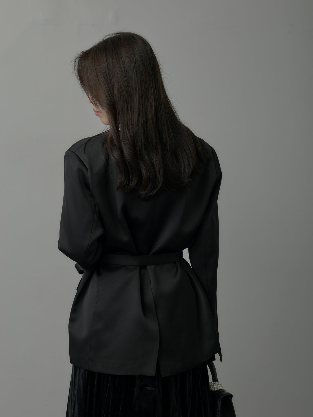 【SET】ノーカラーサテンジャケット+ベロアワッシャープリーツスカート(2set)