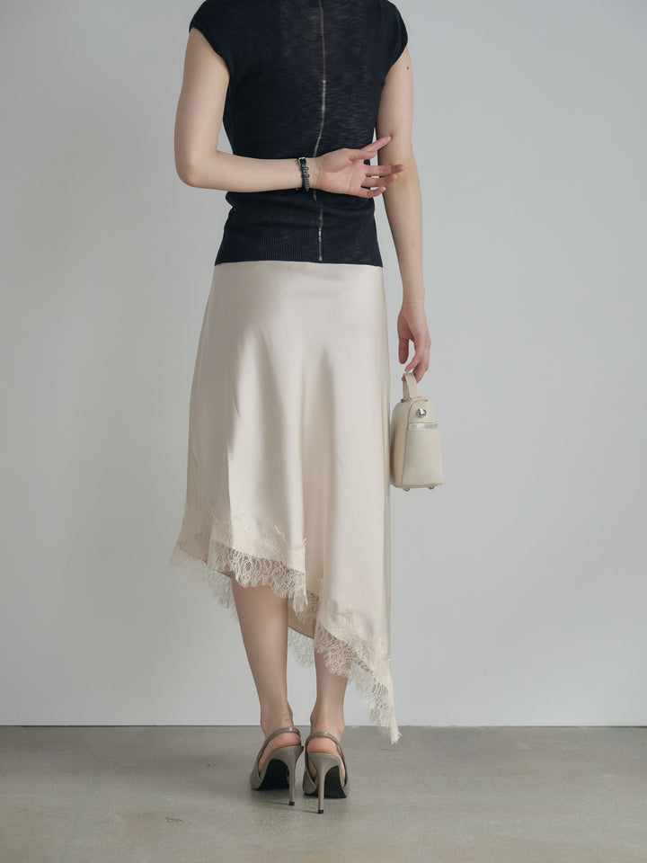 アシンメトリーレーストリムサテンスカート