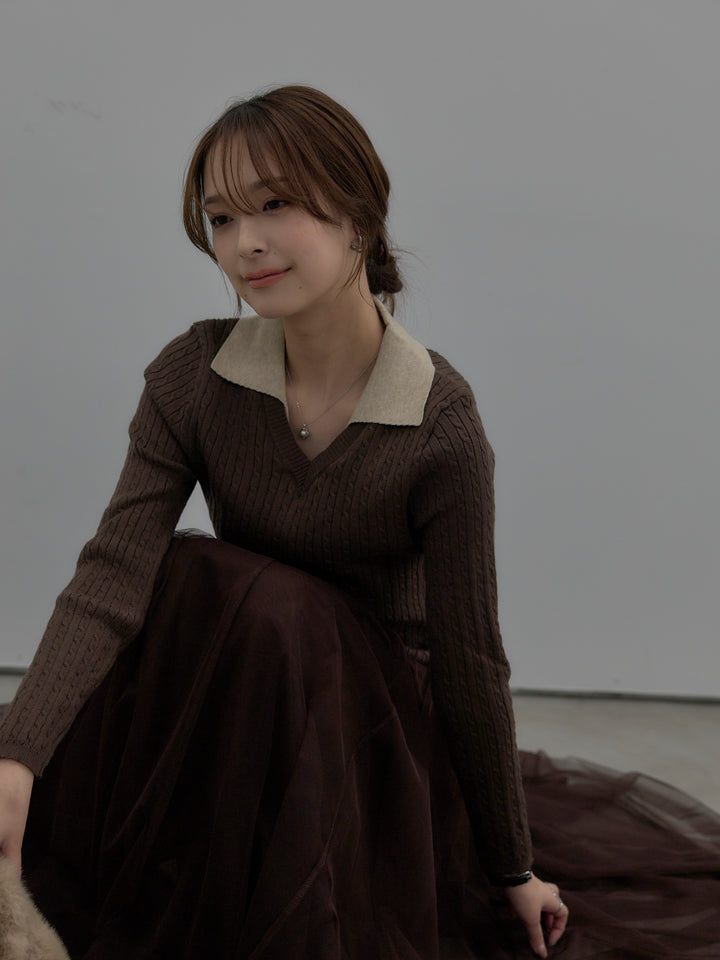 配色Vネックケーブルニットトップス