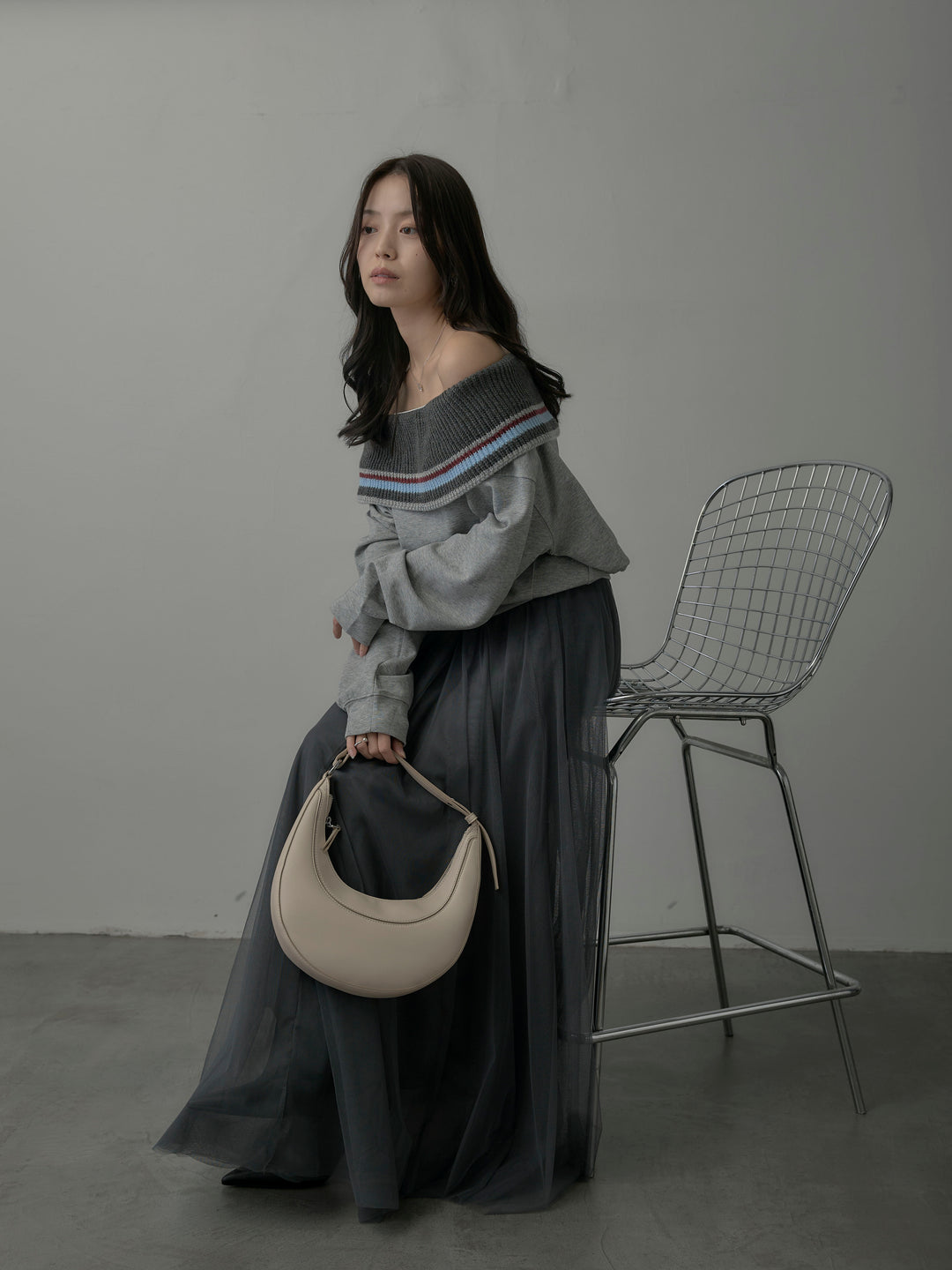 【SET】配色ボーダースウェットオフショルトップス+ボリュームチュールスカート(2set)