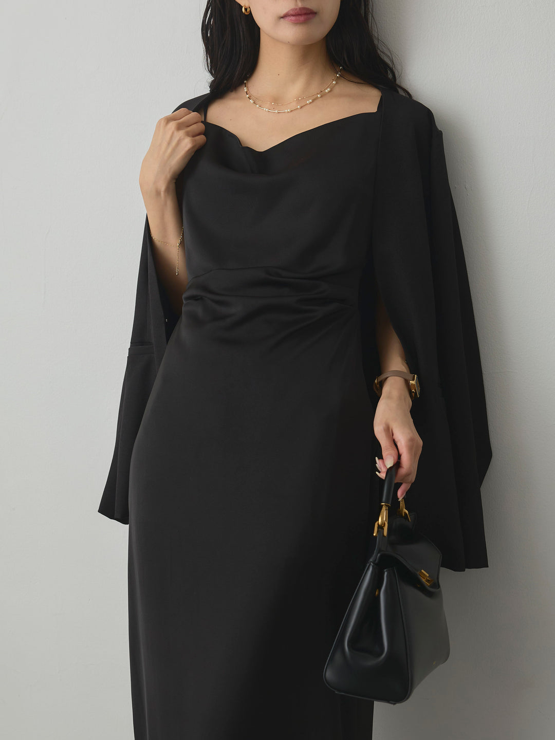 【SET】【Essential】フロントホックノーカラージャケット+【Essential】サテンドレープキャミワンピ(2set)