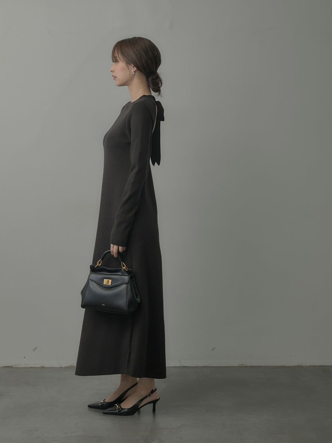 バックリボンニットロングワンピース