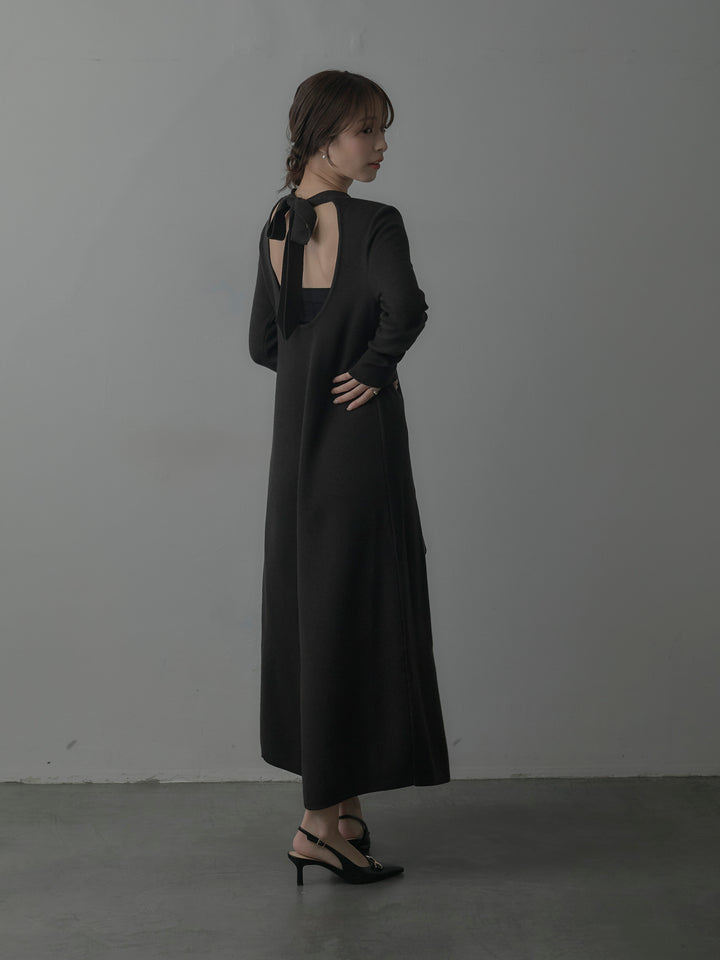 バックリボンニットロングワンピース