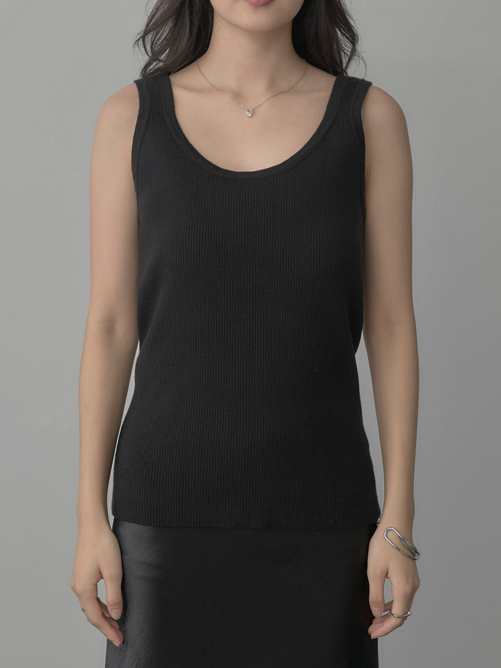 [予約]タンク付きクロスデザインニットプルオーバー