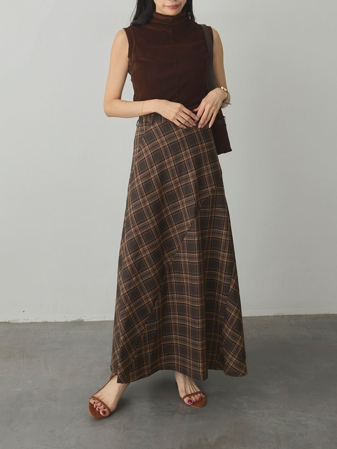 【SET】メッシュベロアノースリーブトップス+クラシカルチェックパネルスカート(2set)