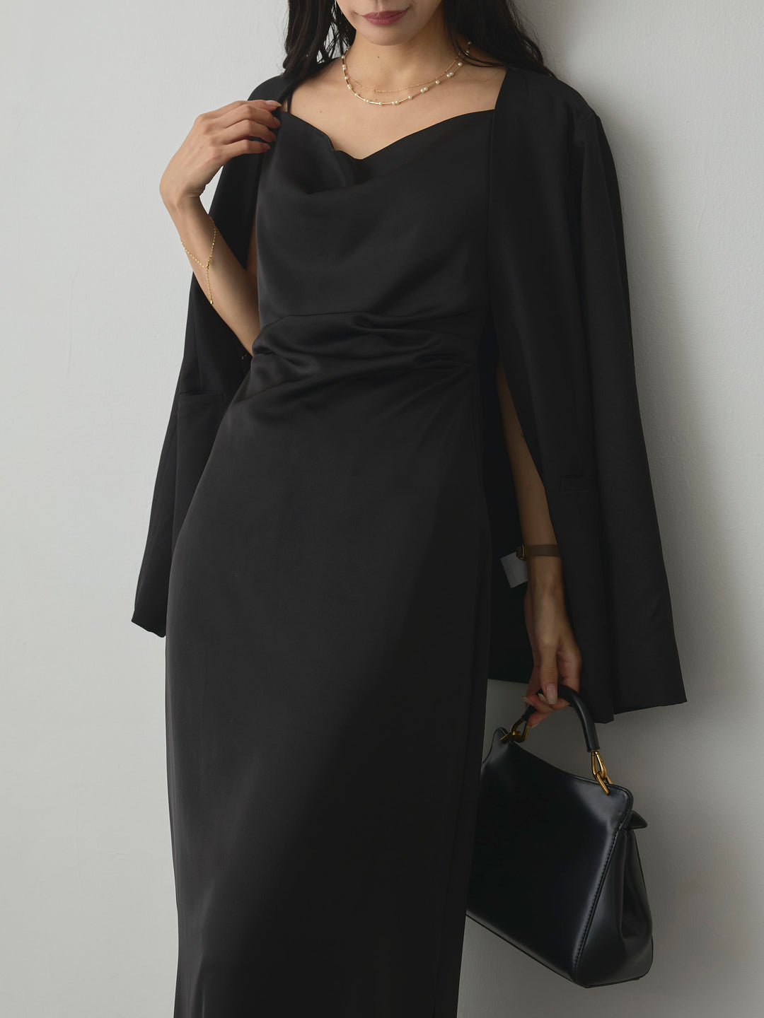 【SET】【Essential】フロントホックノーカラージャケット+【Essential】サテンドレープキャミワンピ(2set)