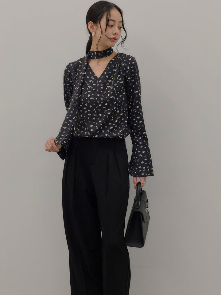 【Essential】2wayタイ付きベルスリーブサテンブラウス