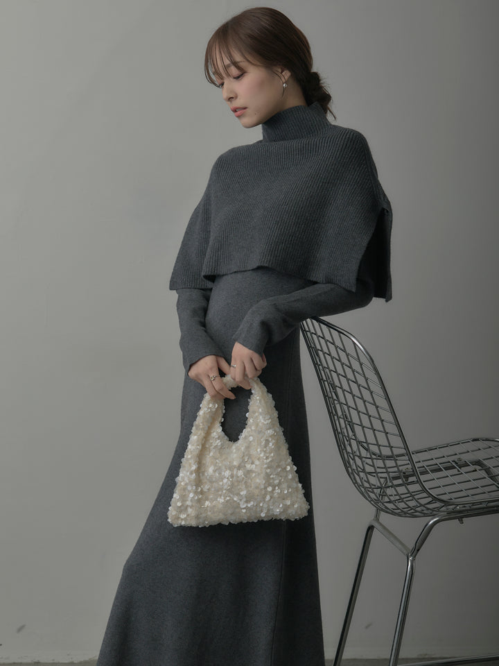 ケープ付きリブニットロングワンピース