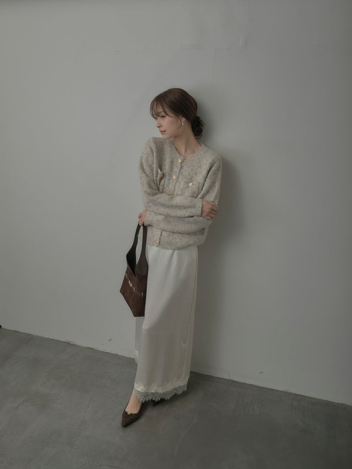 裾レースサテンスカート