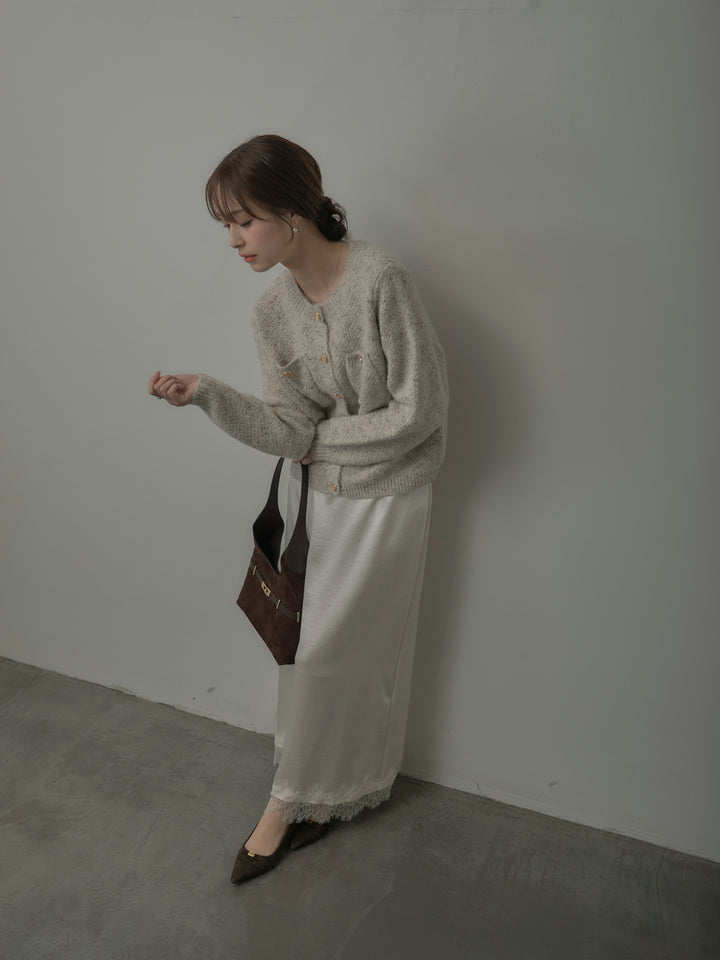 裾レースサテンスカート