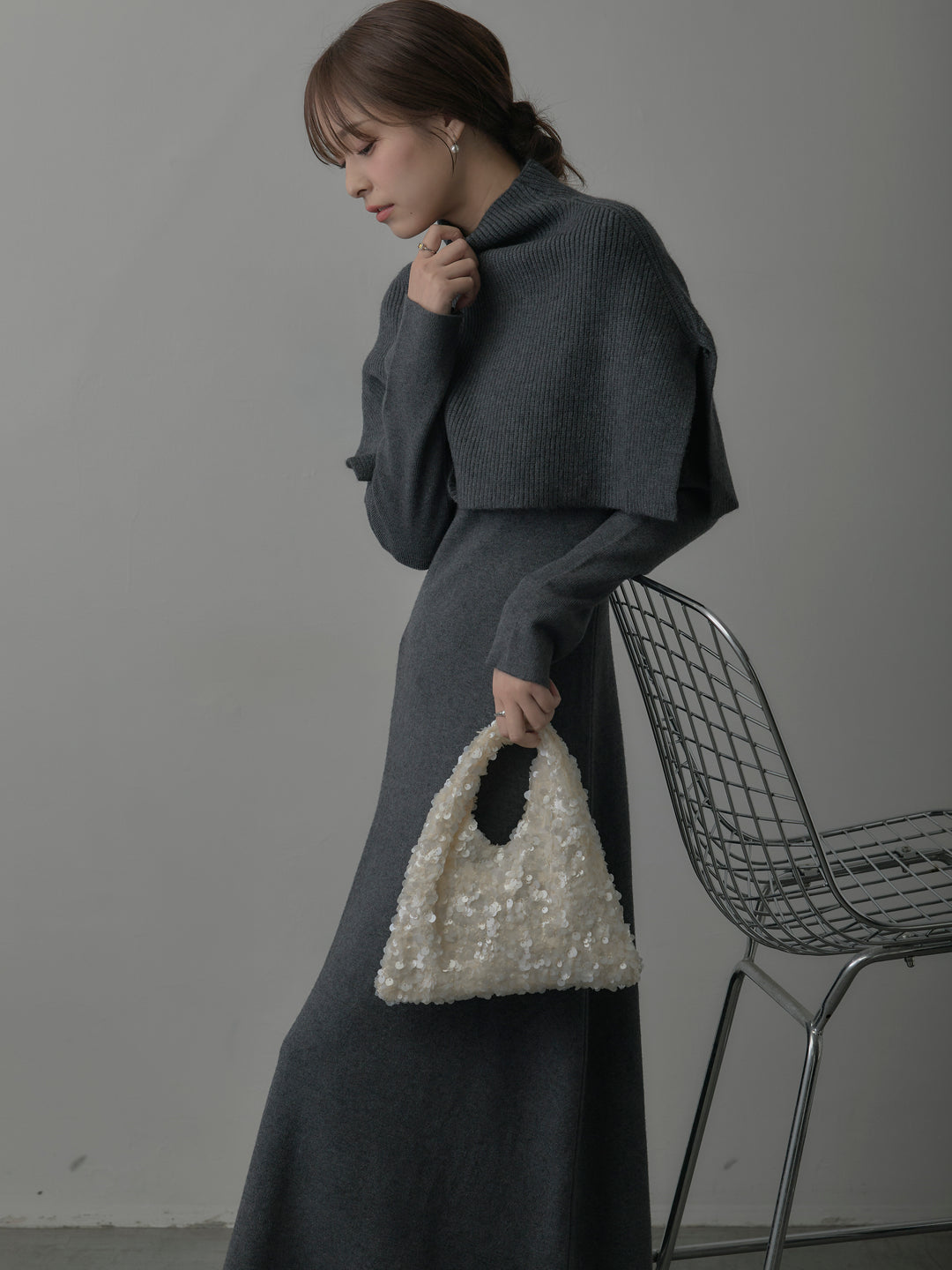 ケープ付きリブニットロングワンピース