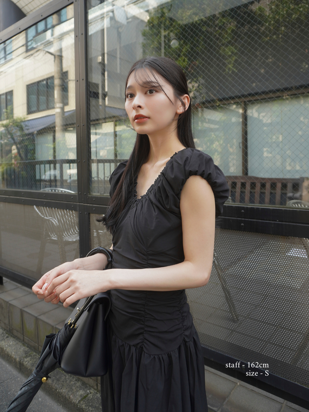 【Essential】Shirring flare puff sleeve one piece