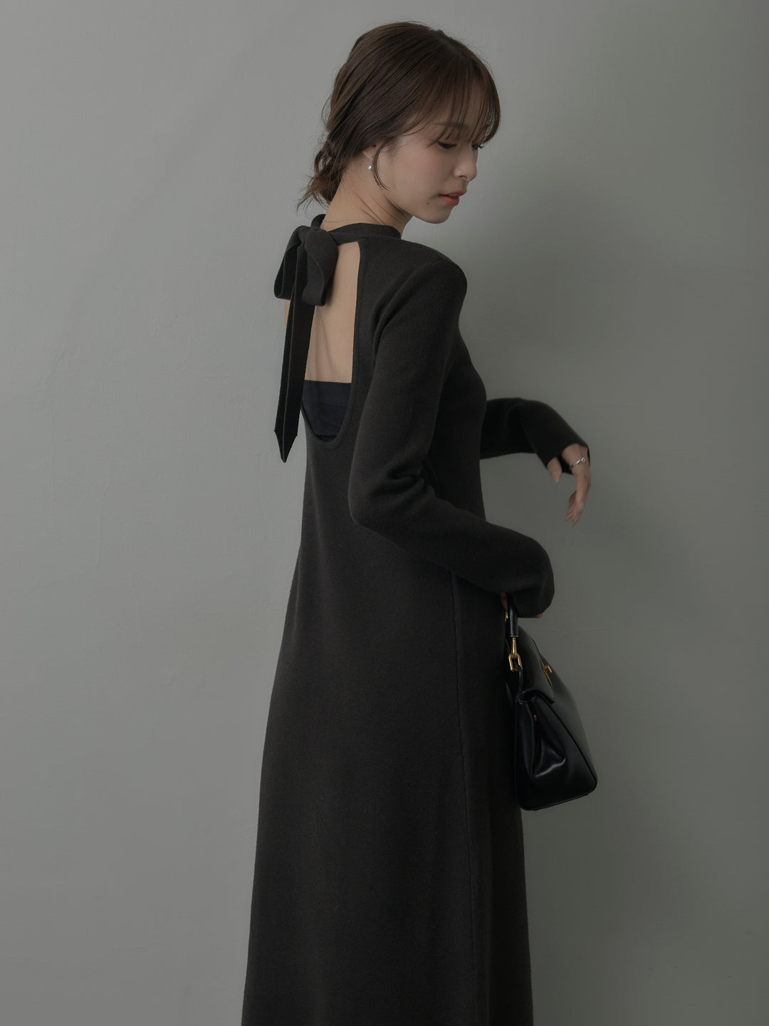 バックリボンニットロングワンピース