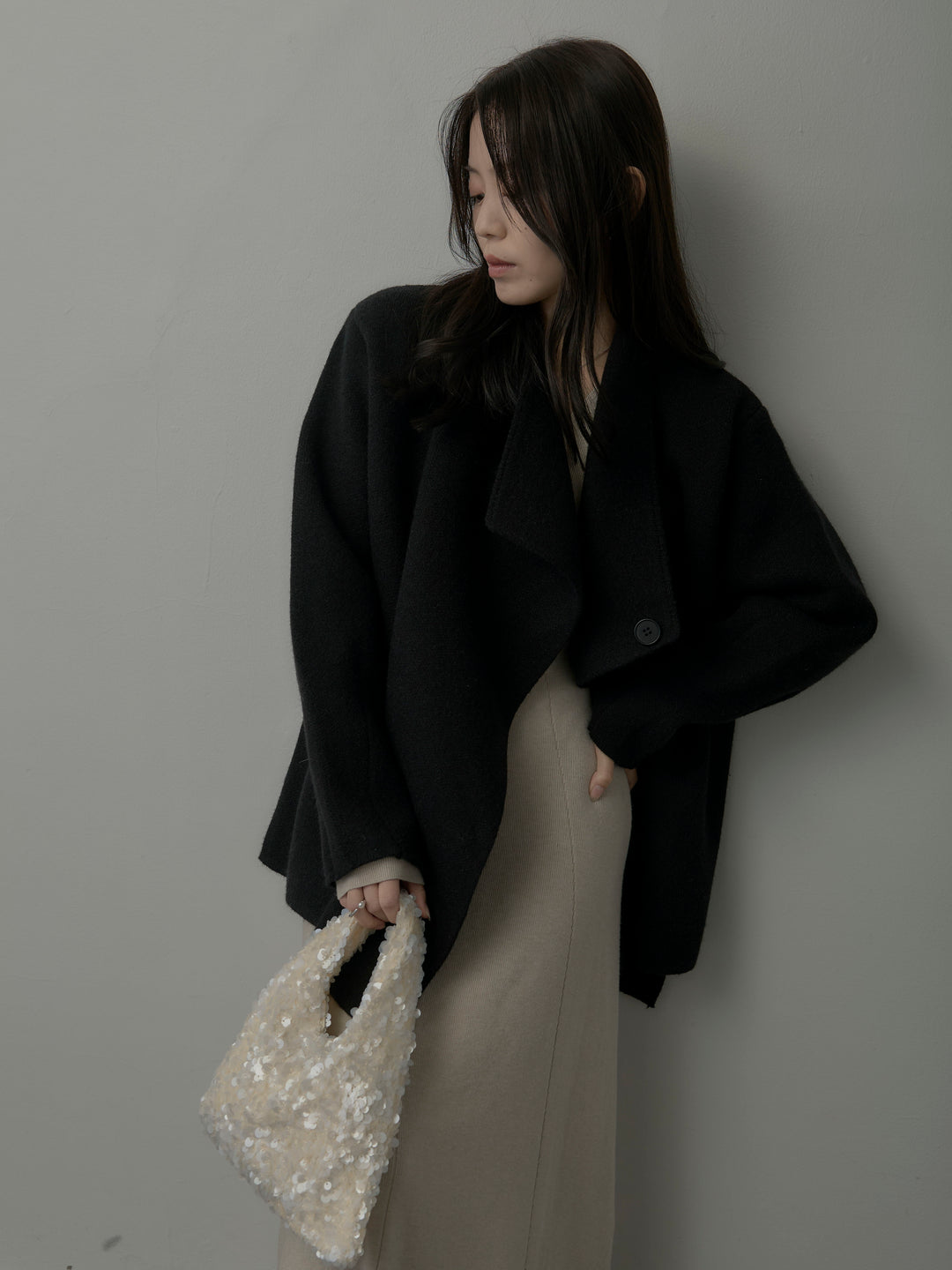 Vネックニットロングワンピース