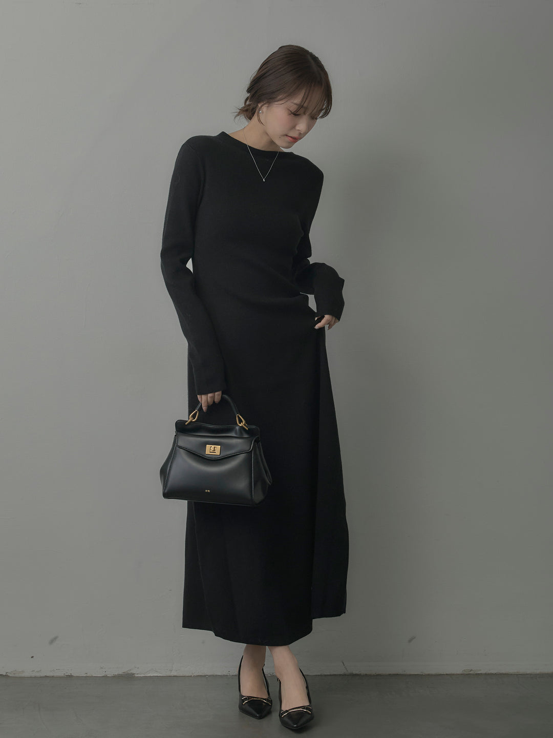 バックリボンニットロングワンピース