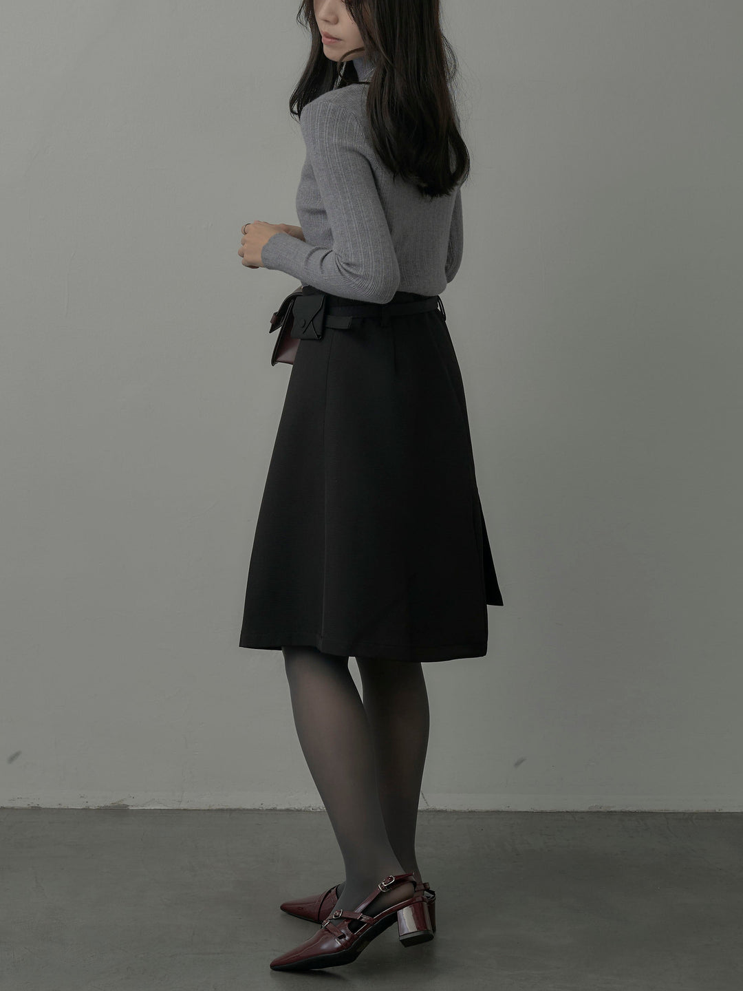 【SET】リブニットタートルネック+ウエストポーチ付きミディスカート(2set)