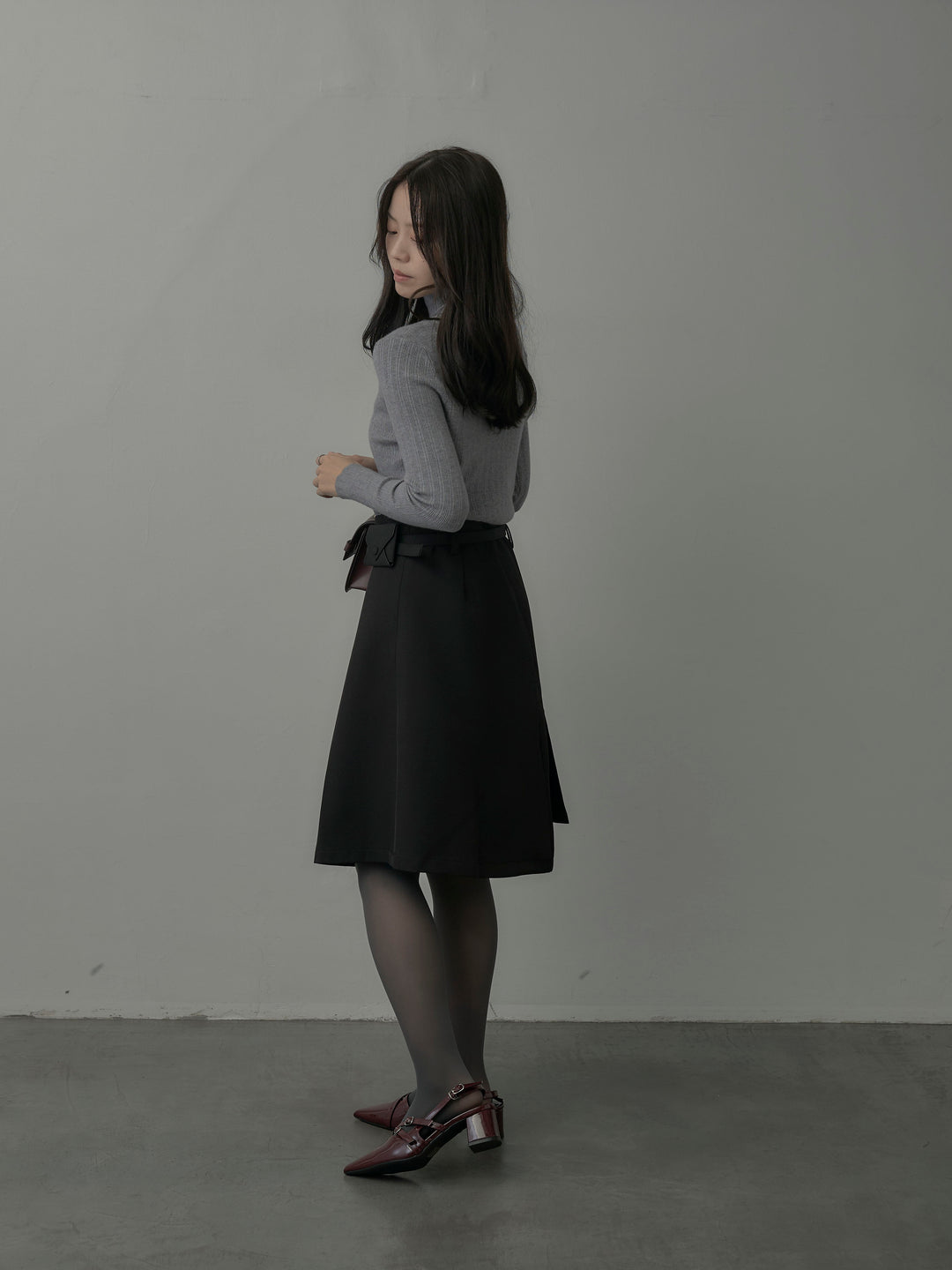 ウエストポーチ付きミディスカート