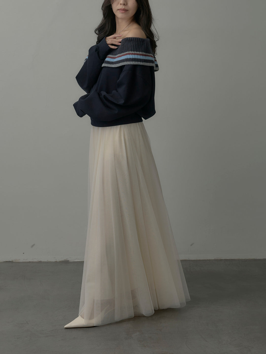 【SET】配色ボーダースウェットオフショルトップス+ボリュームチュールスカート(2set)