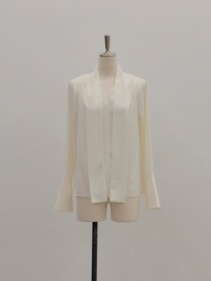 【Essential】2wayタイ付きベルスリーブサテンブラウス