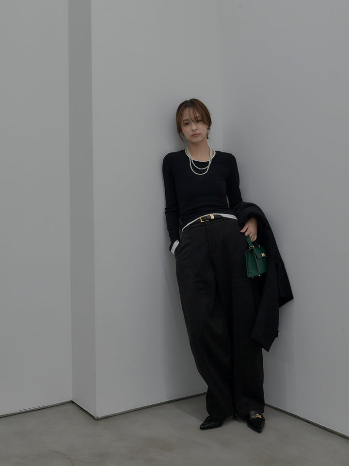 カーブデザインスウェットライクパンツ