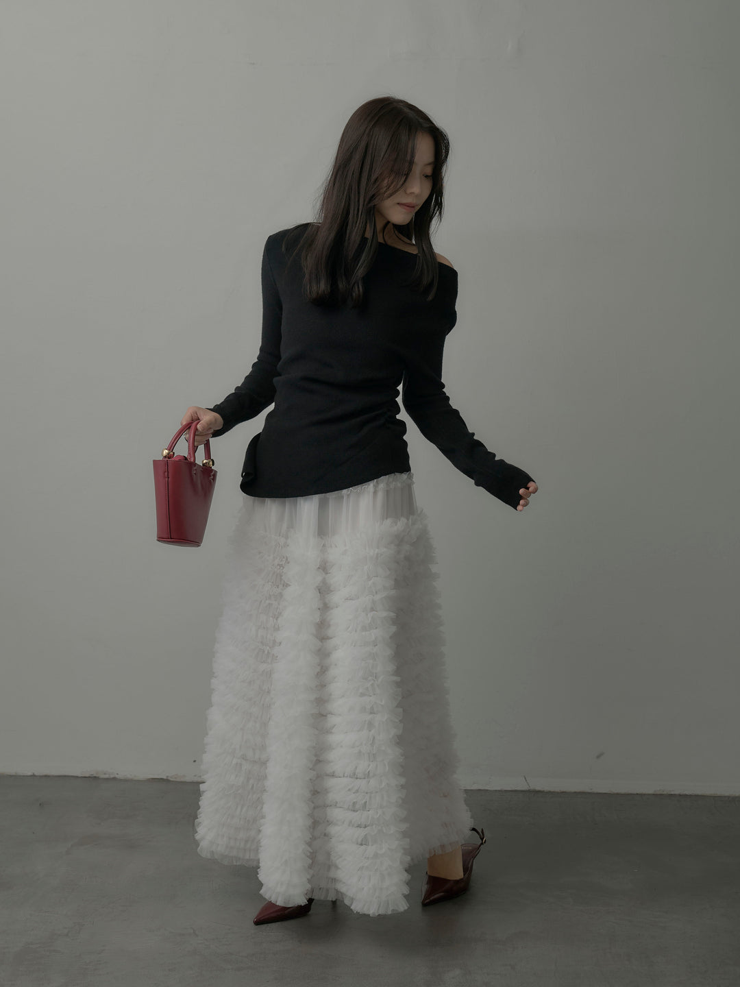 ドラマチックフリルチュールスカート
