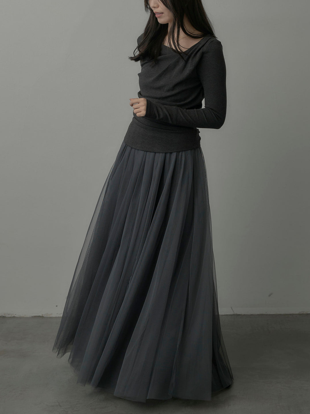 【SET】ドレープデザイントップス+ボリュームチュールスカート(2set)