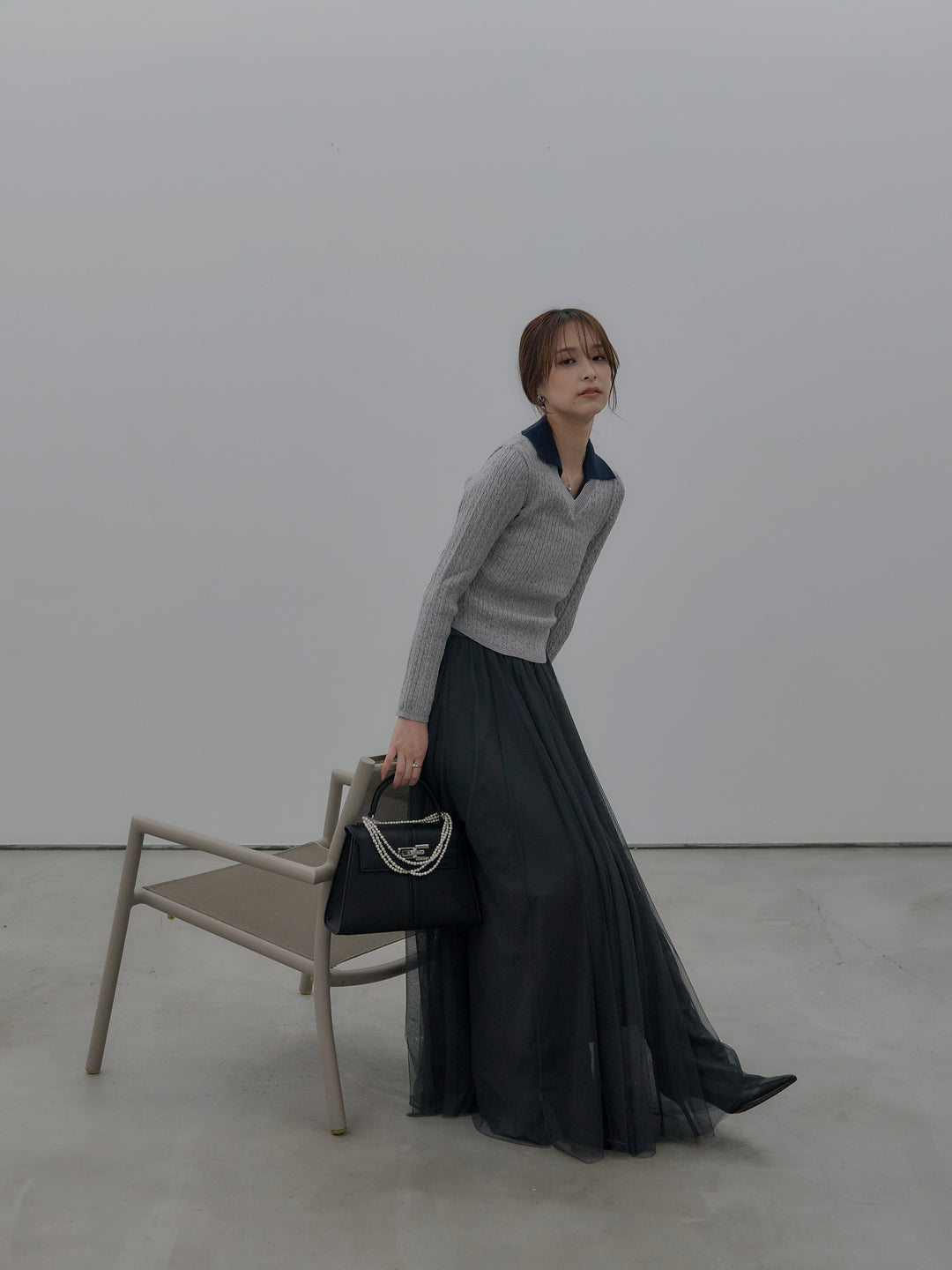 【SET】配色Vネックケーブルニットトップス+ボリュームチュールスカート(2set)