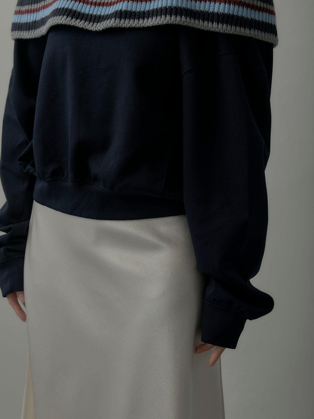 配色ボーダースウェットオフショルトップス