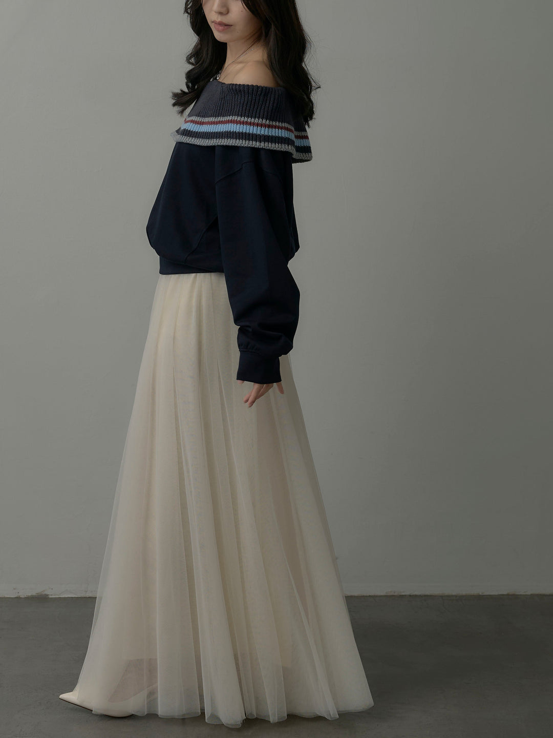 【SET】配色ボーダースウェットオフショルトップス+ボリュームチュールスカート(2set)
