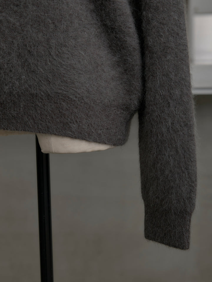 モヘアタッチVネックニットプルオーバー