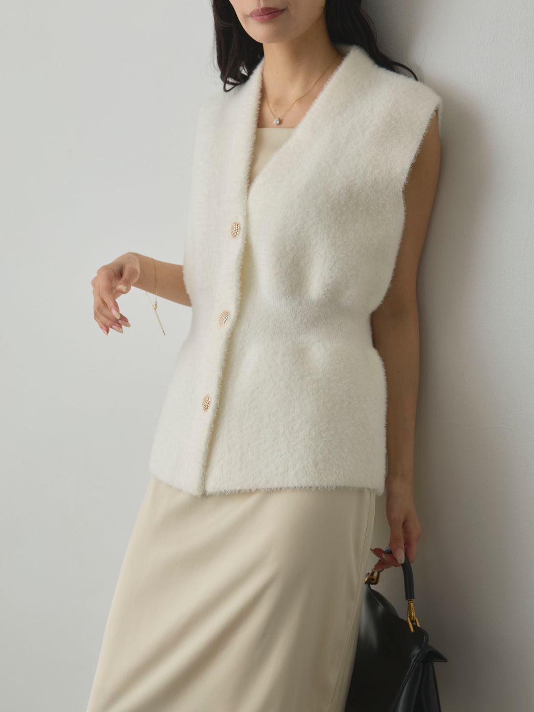 [予約]シャギーニットペプラムベスト