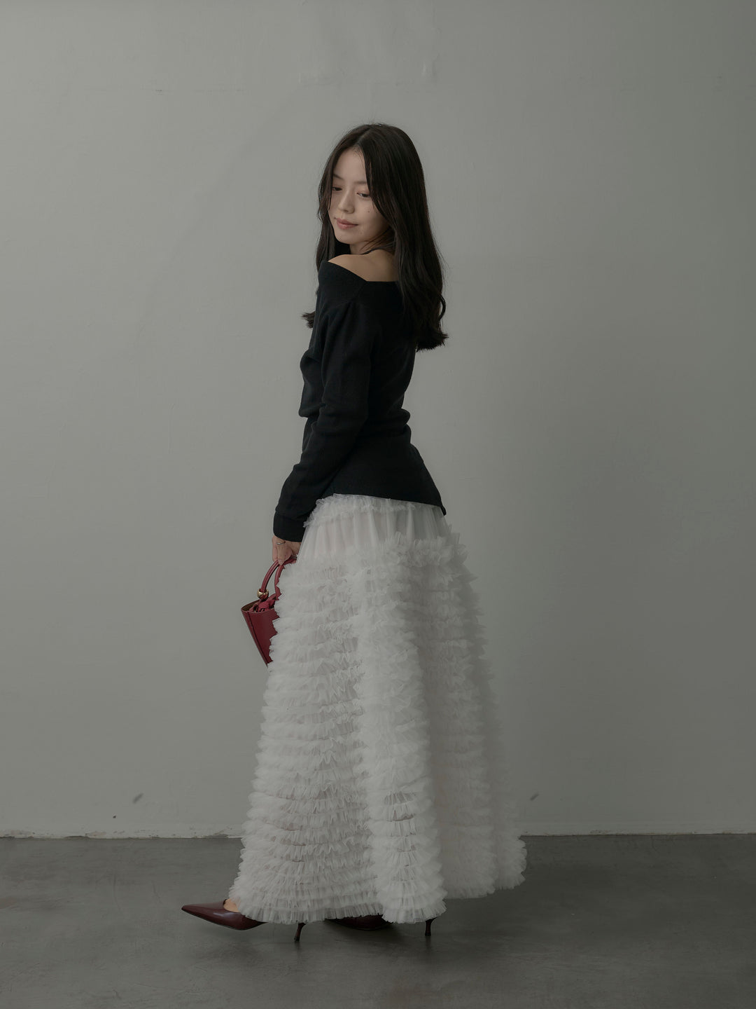 ドラマチックフリルチュールスカート