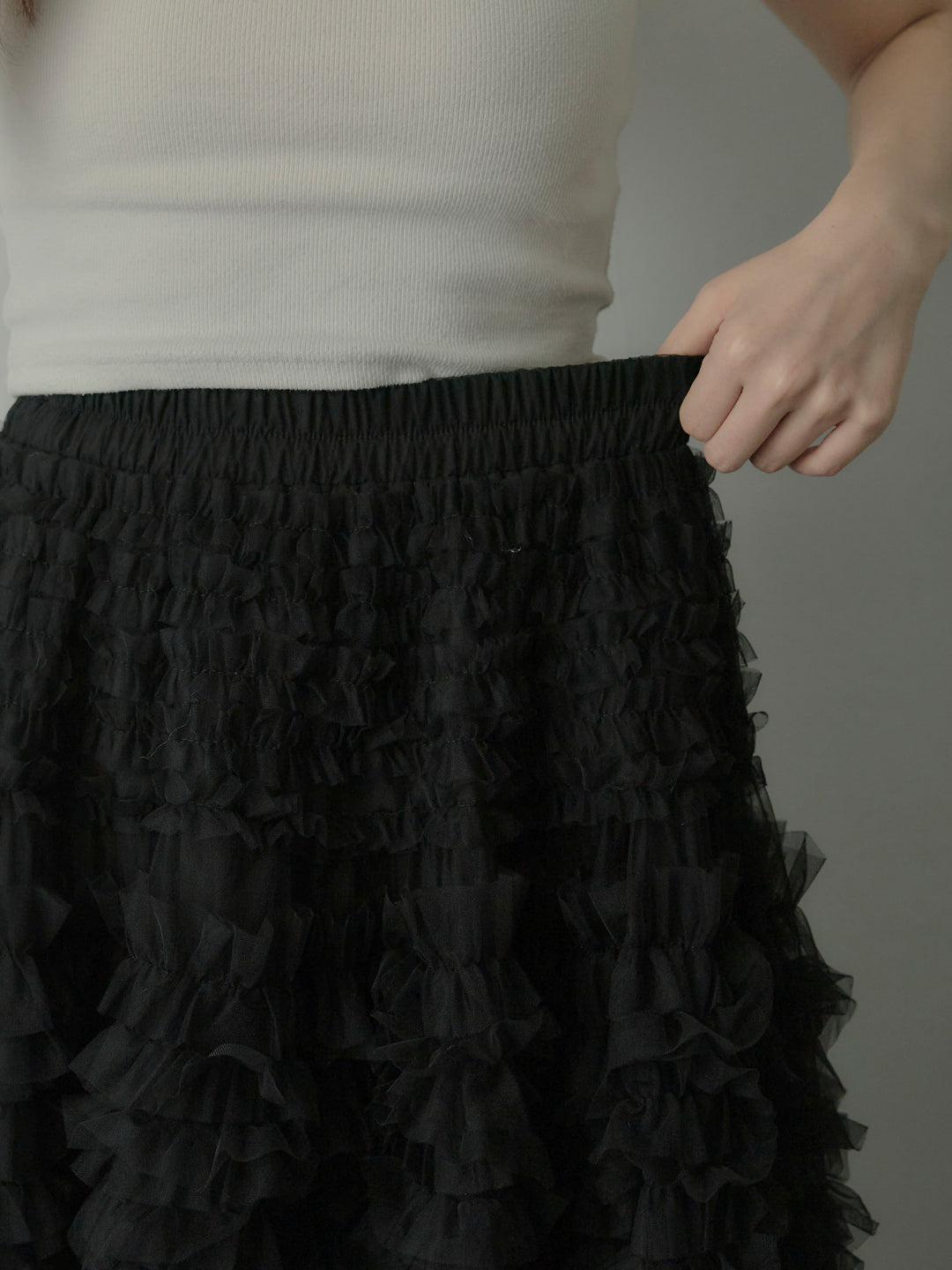 ドラマチックフリルチュールスカート