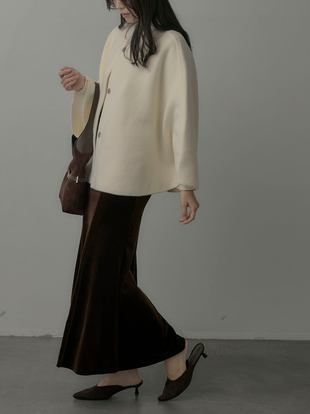 【SET】マフラー付き2WAYケープコート+リブニットタートルネック+ベロアマーメイドスカート(3set)